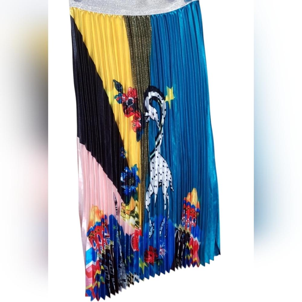 Unique Fan Pleated Maxi Skirt - Picture 4 of 6